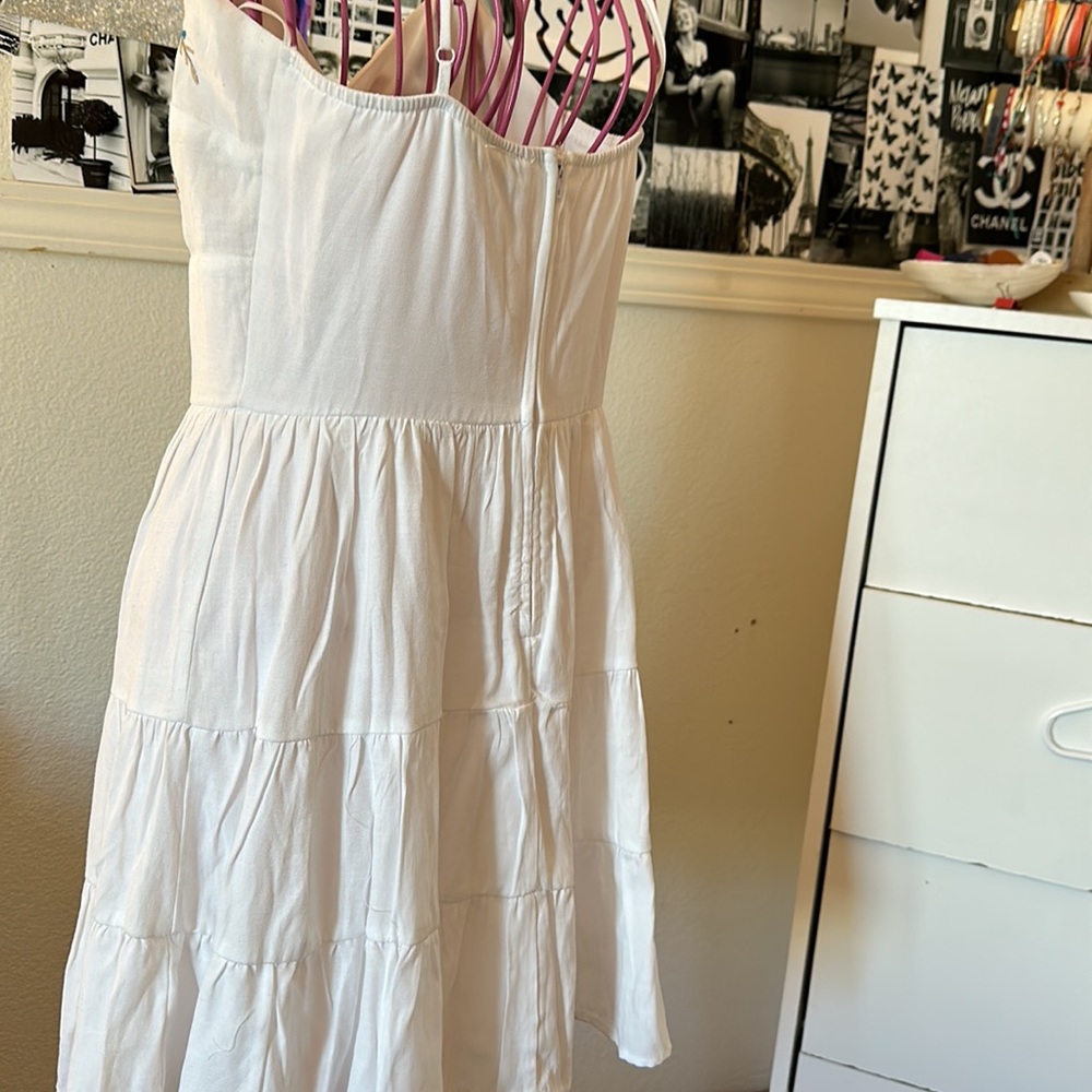 Threaded Flower Pattern White Dress - image 4